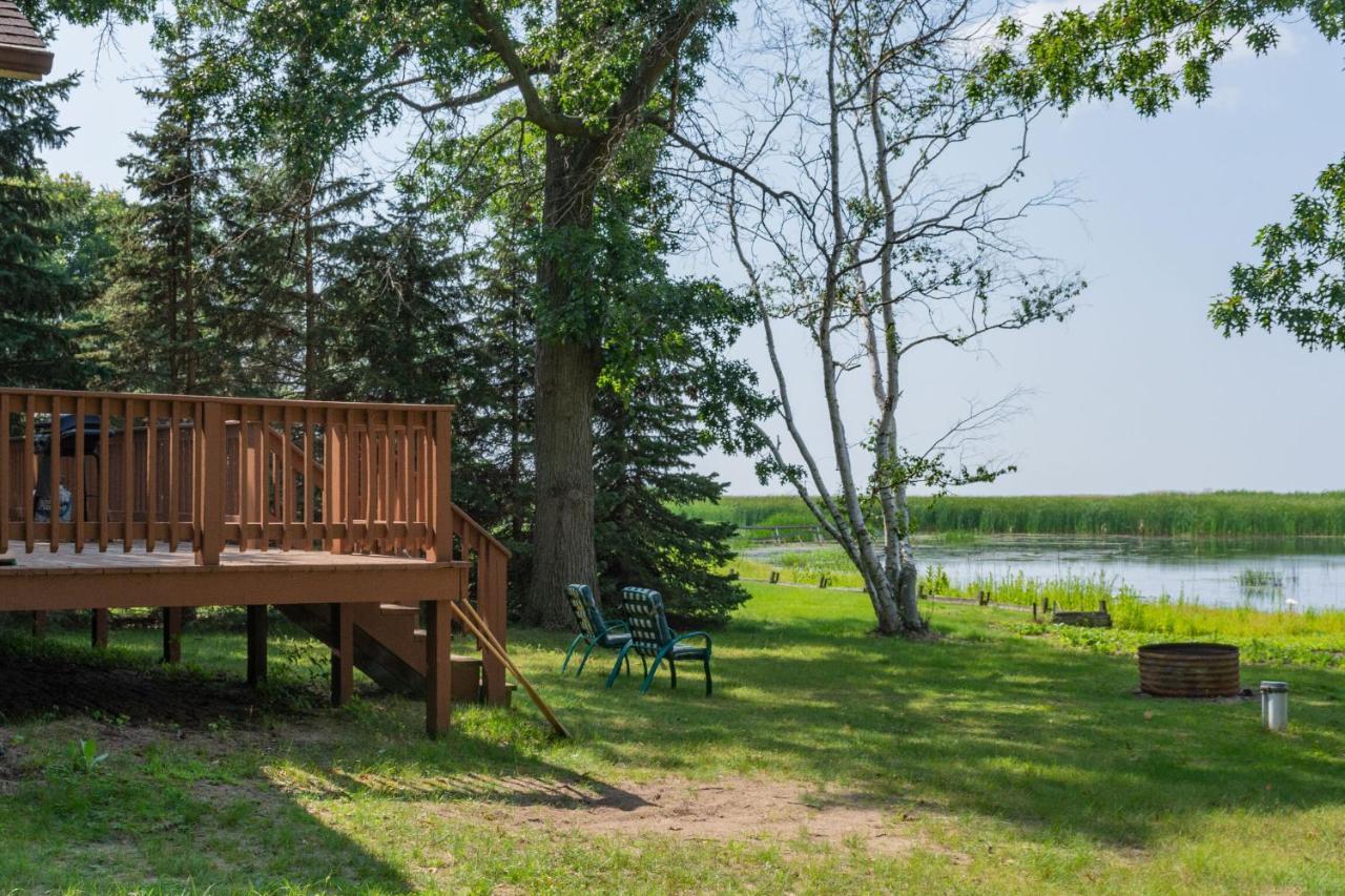 Lakeview & Wildlife Au Gres Extérieur photo